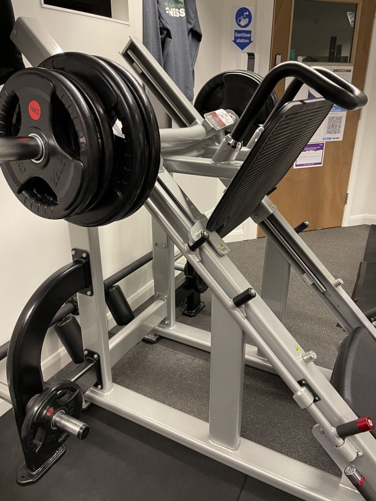 PT studio Scarcroft — dumbbell rack