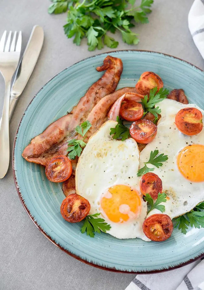 Keto breakfast bowl