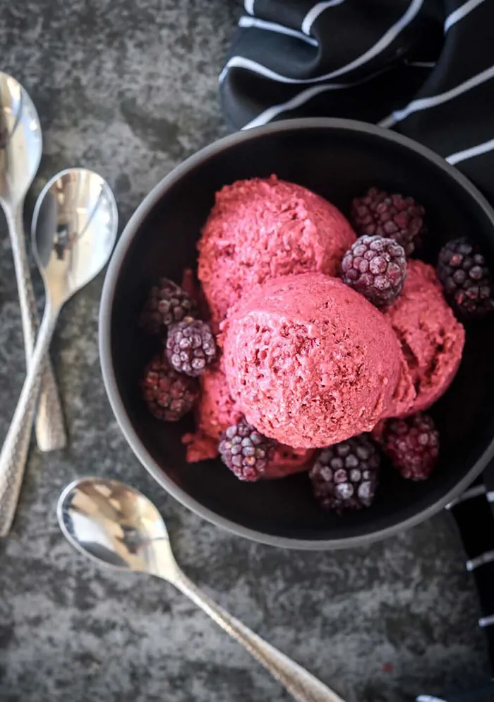Frozen Yoghurt — keto recipe